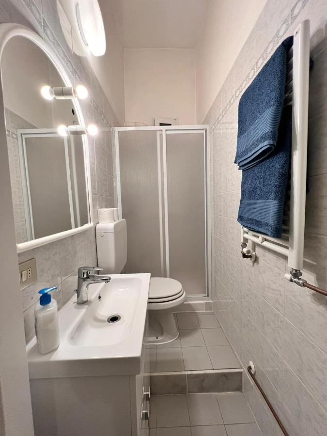 Savona Casa Vacanze Vicino Mare 3 Minuti Wifi מראה חיצוני תמונה